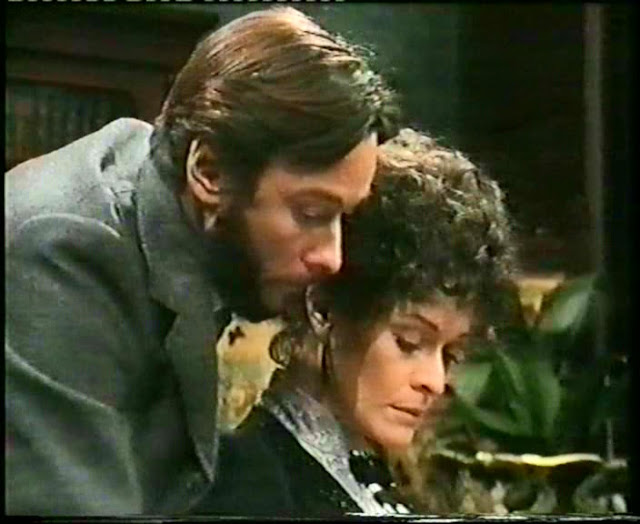 janet suzman nude